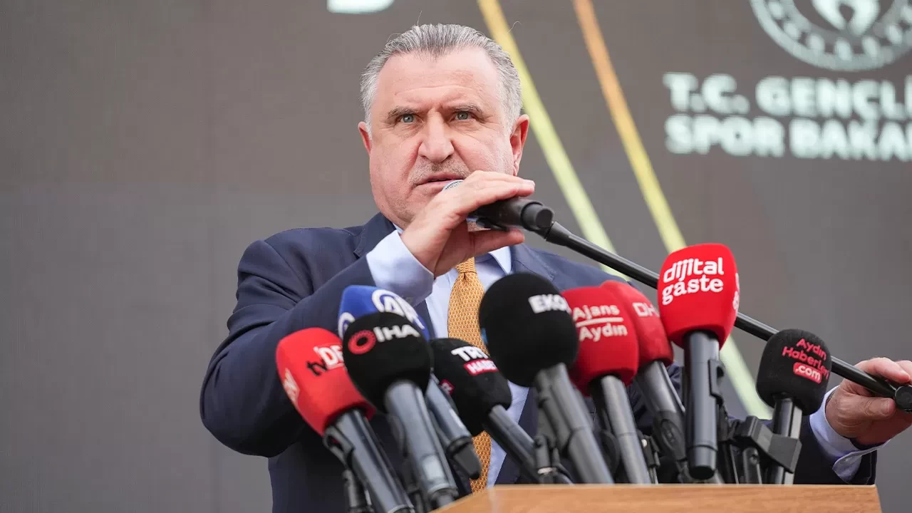 Gençlik ve Spor Bakanı Osman Aşkın Bak: “Türkiye spor devrimi yaşıyor”