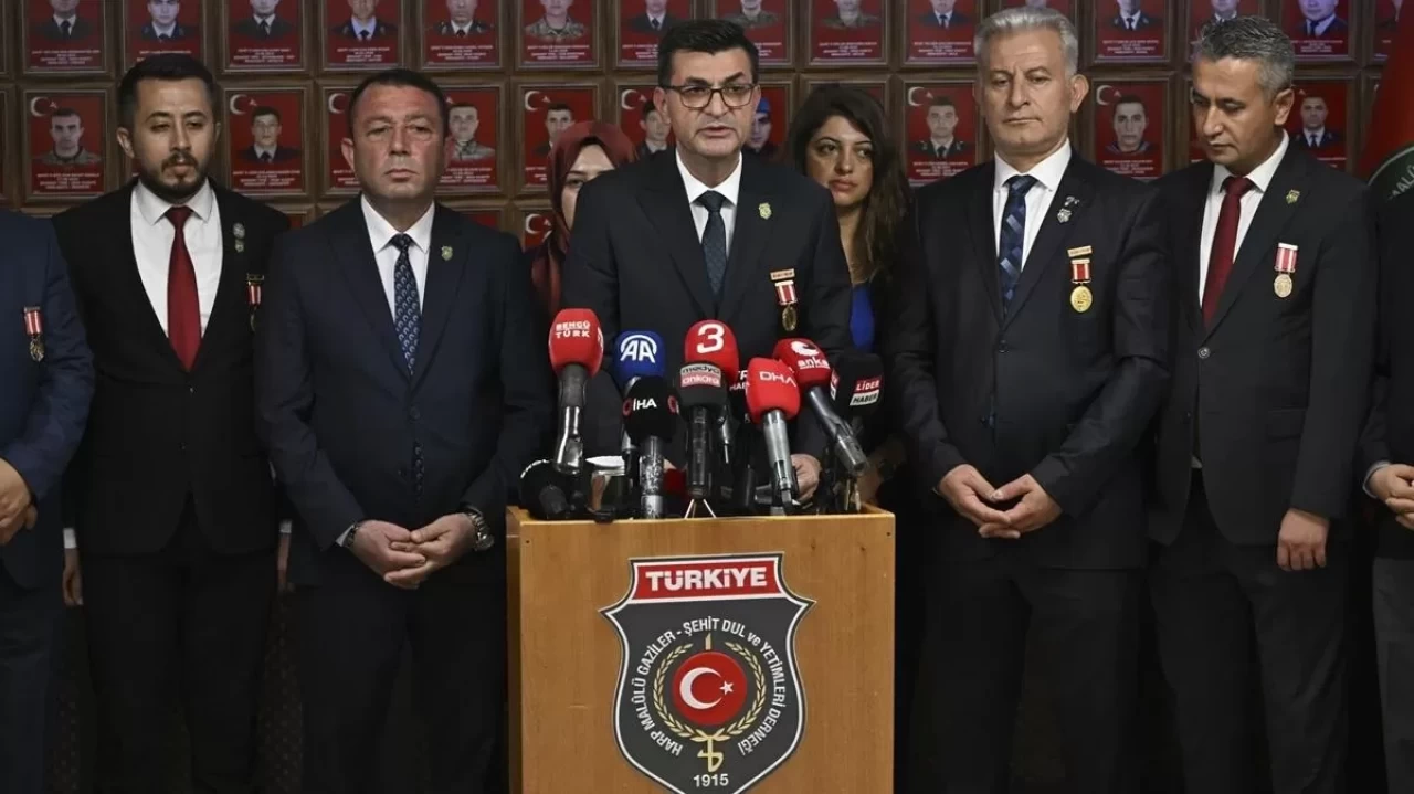 Şehit aileleri ve gazilerden ''Terörsüz Türkiye'' sürecine tam destek