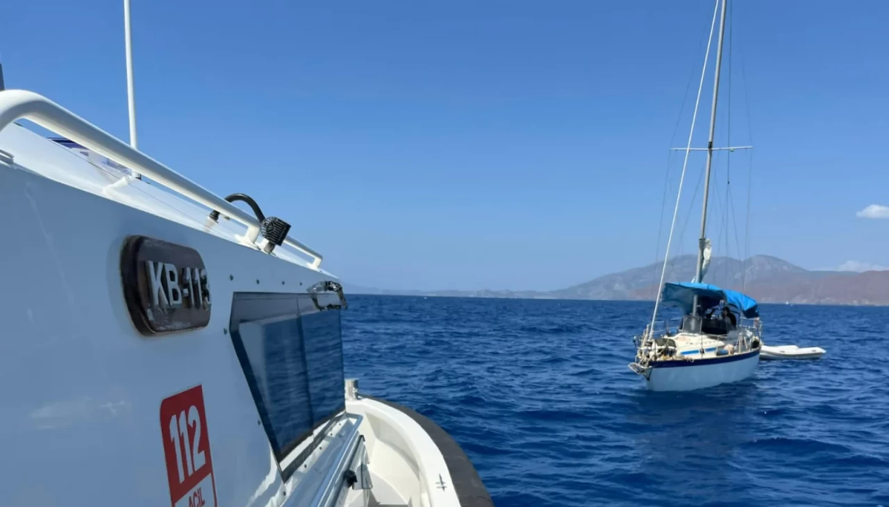 Datça açıklarında 38 düzensiz göçmen yakalandı