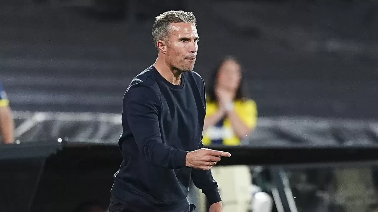 Robin van Persie: “Henüz kazandığımız bir şey yok”