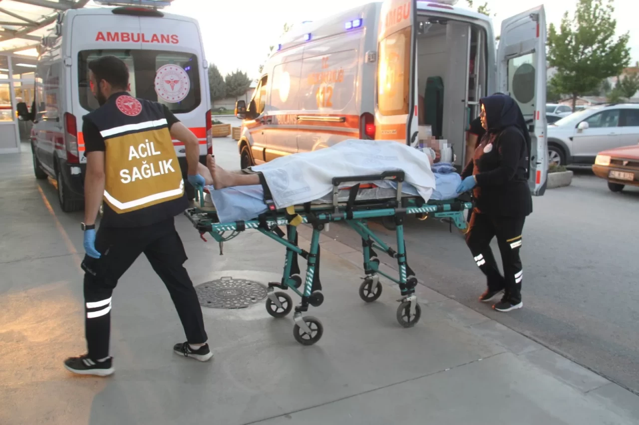 Beyşehir Gölü kıyısında plajda kavga: 6 yaralı