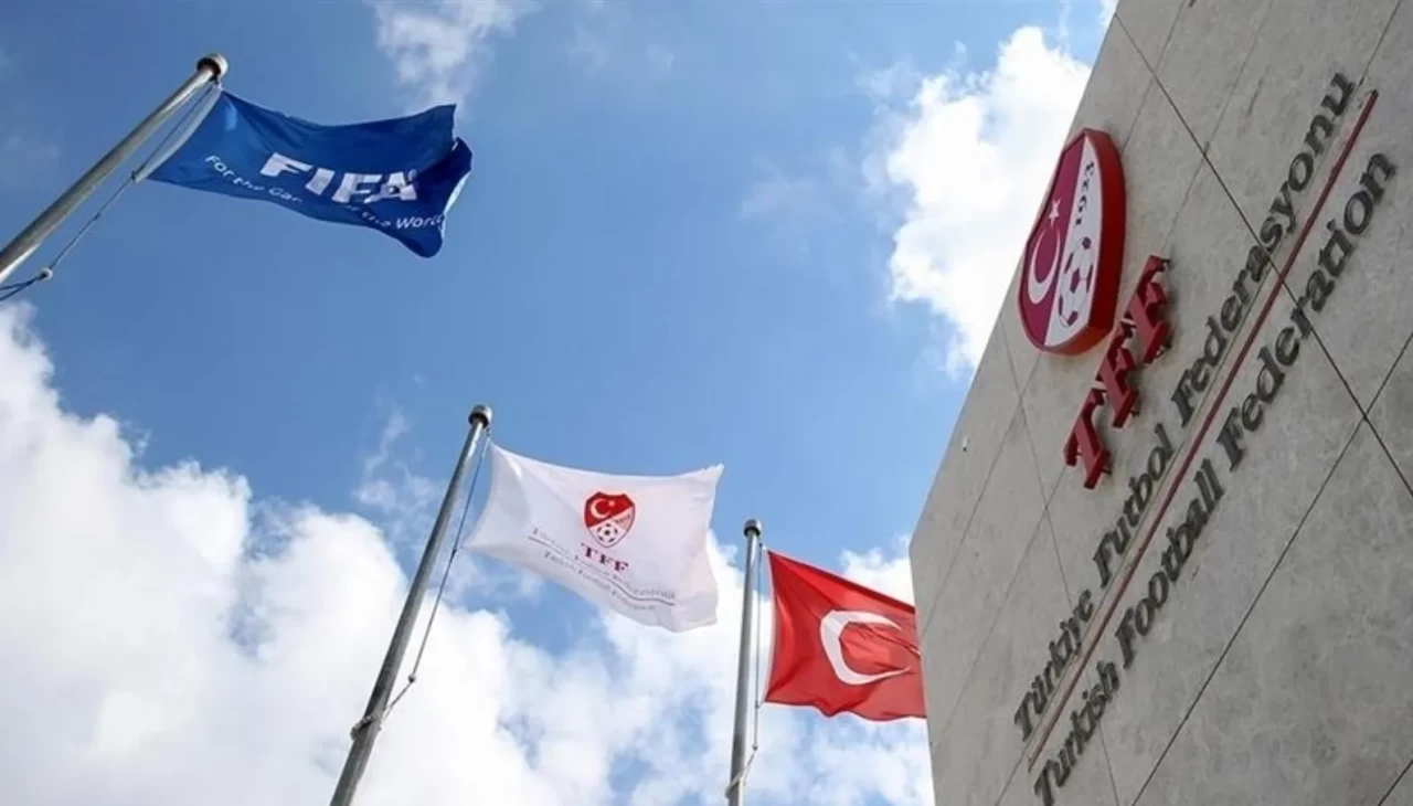 Süper Lig'de 8 kulüp PFDK'ye sevk edildi