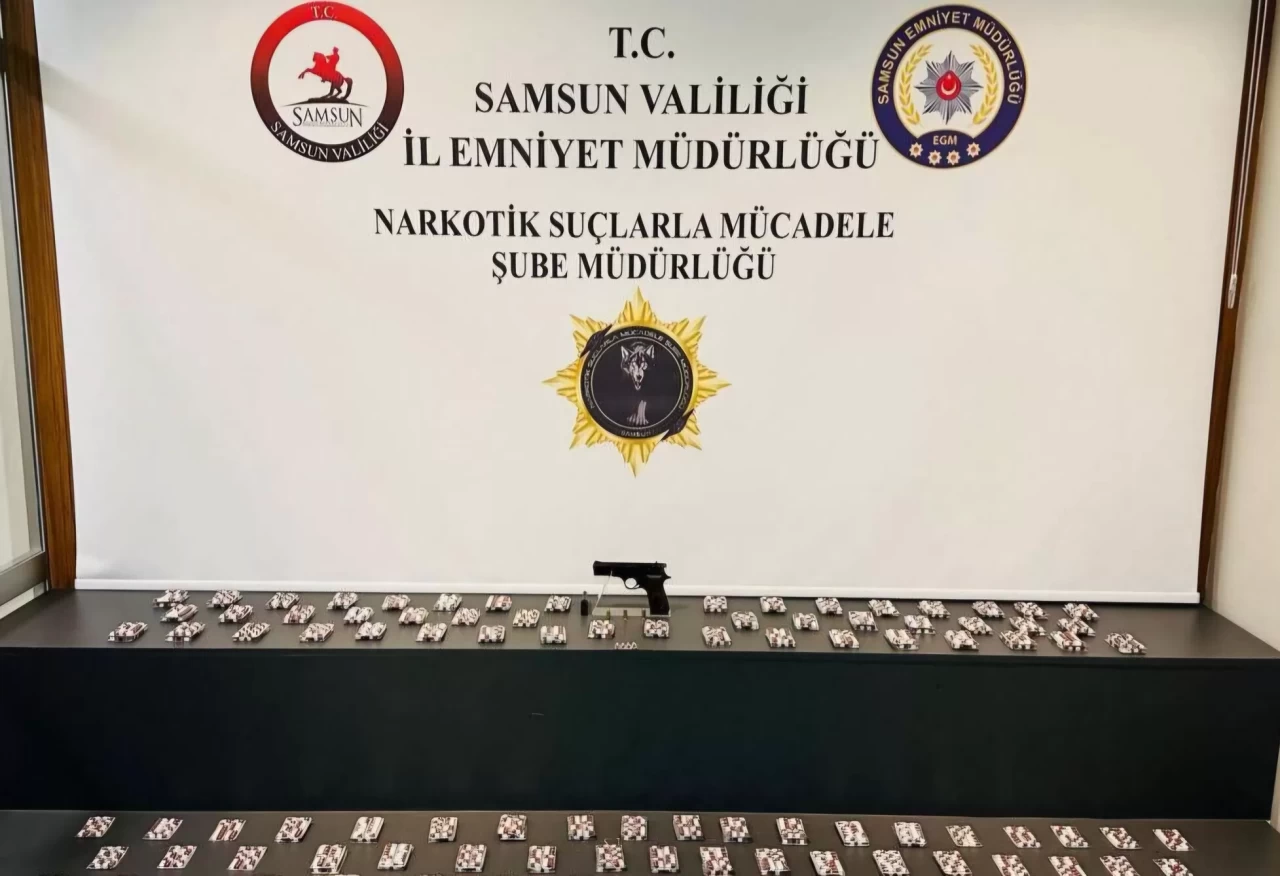 Samsun'da uyuşturucu operasyonu: 5 kişi yakalandı