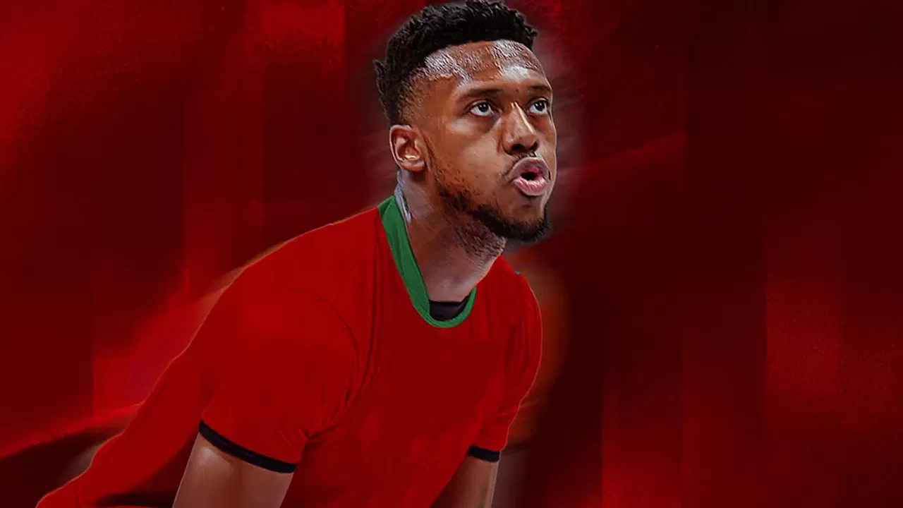 Karşıyaka, Mike Moore ile sözleşme imzaladı