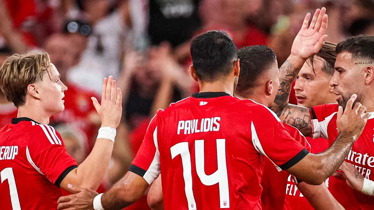 Fenerbahçe’nin UEFA Şampiyonlar Ligi play-off turundaki rakibi Benfica oldu