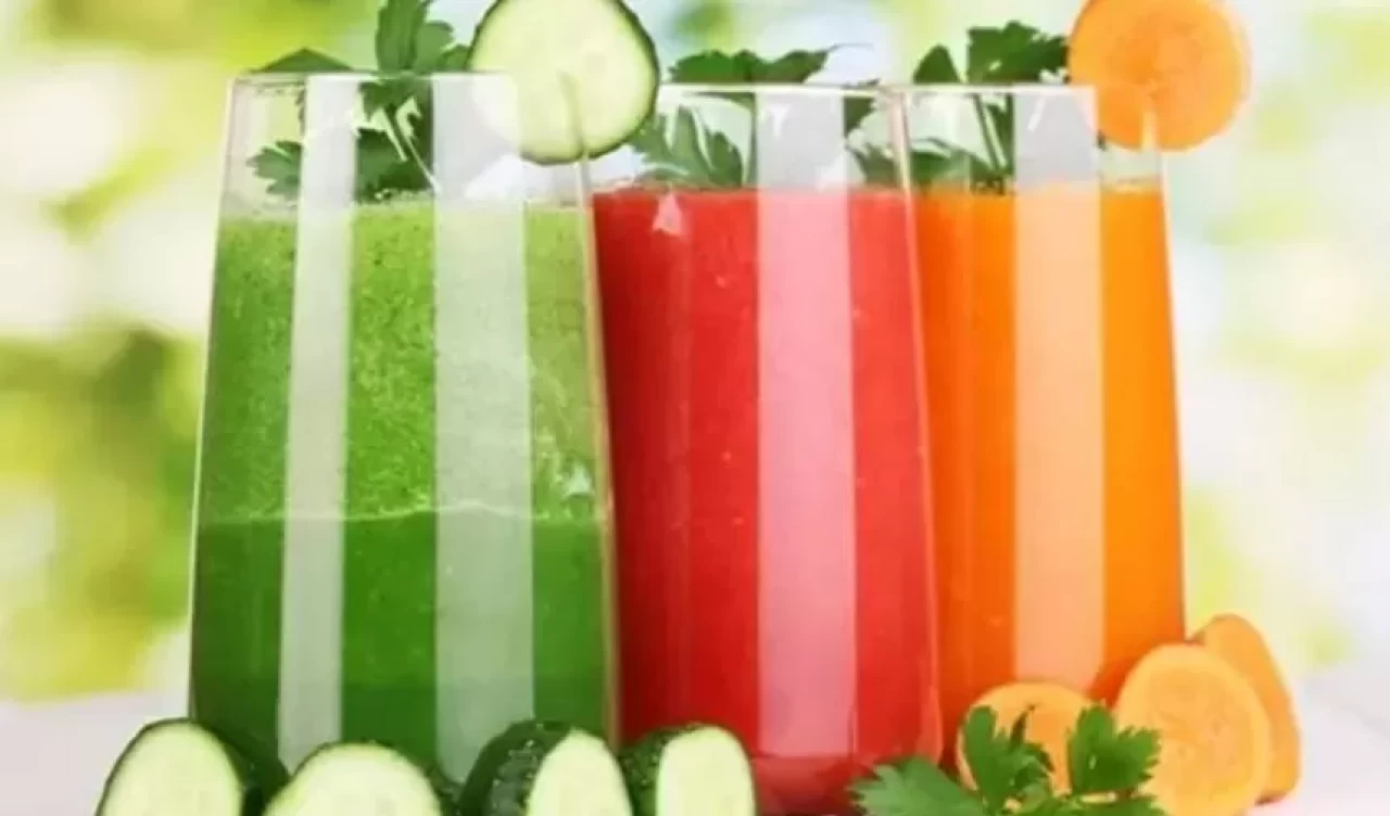 3 dakikada hazır! Yaz boyu içmek isteyeceğiniz smoothie tarifi