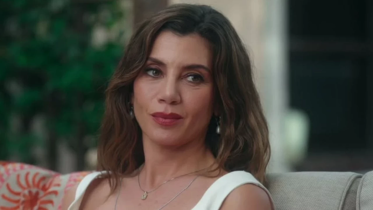 Geleceğe Mektuplar’ın Zuhal’i Gökçe Bahadır kimdir?