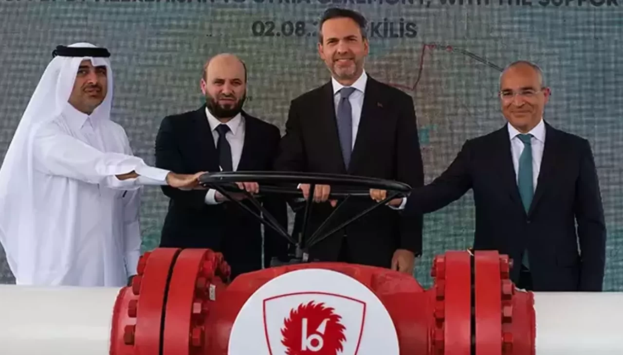Türkiye üzerinden Suriye'ye Azerbaycan gazı transferi başladı