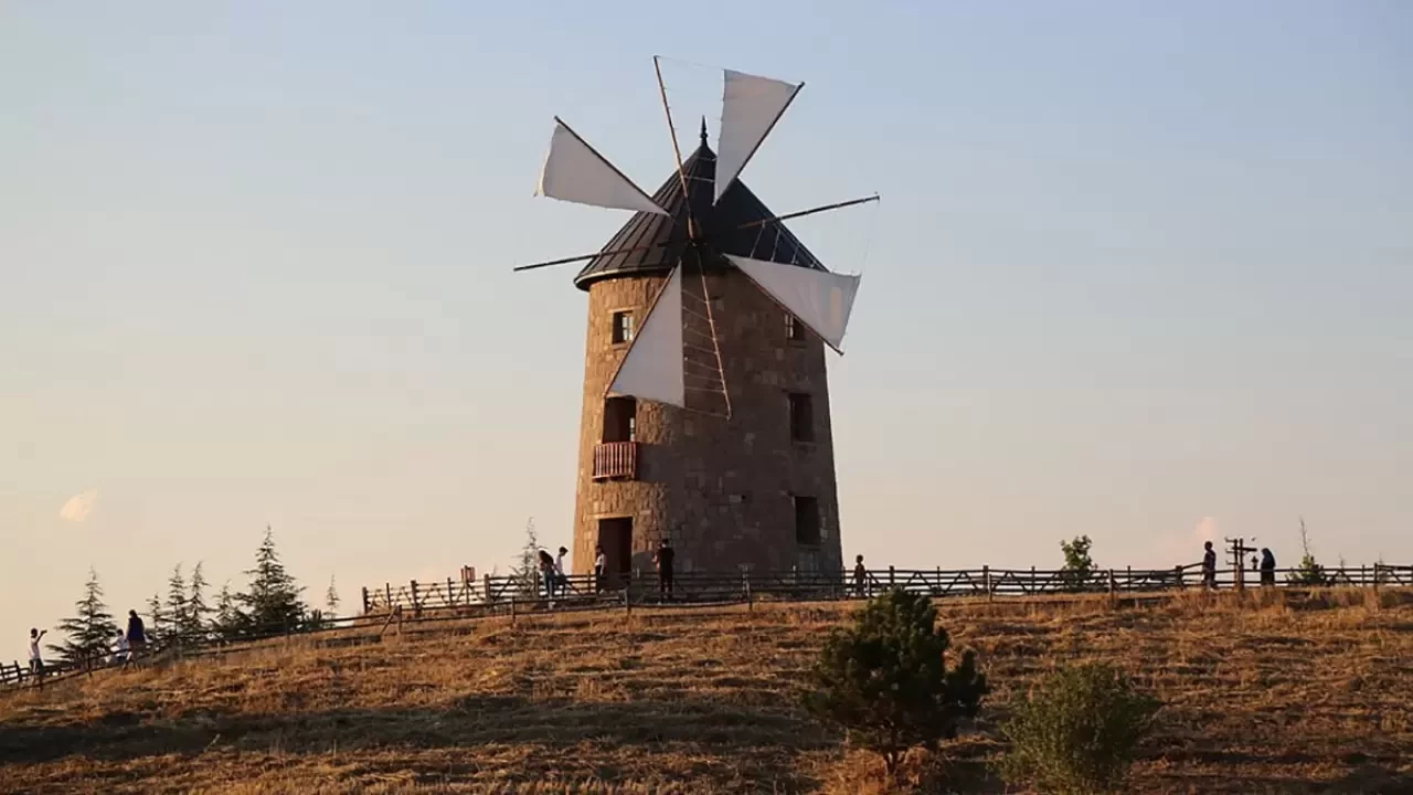 Rüyada Değirmen Görmek Ne Anlama Gelir? Detaylı Rüya Yorumu