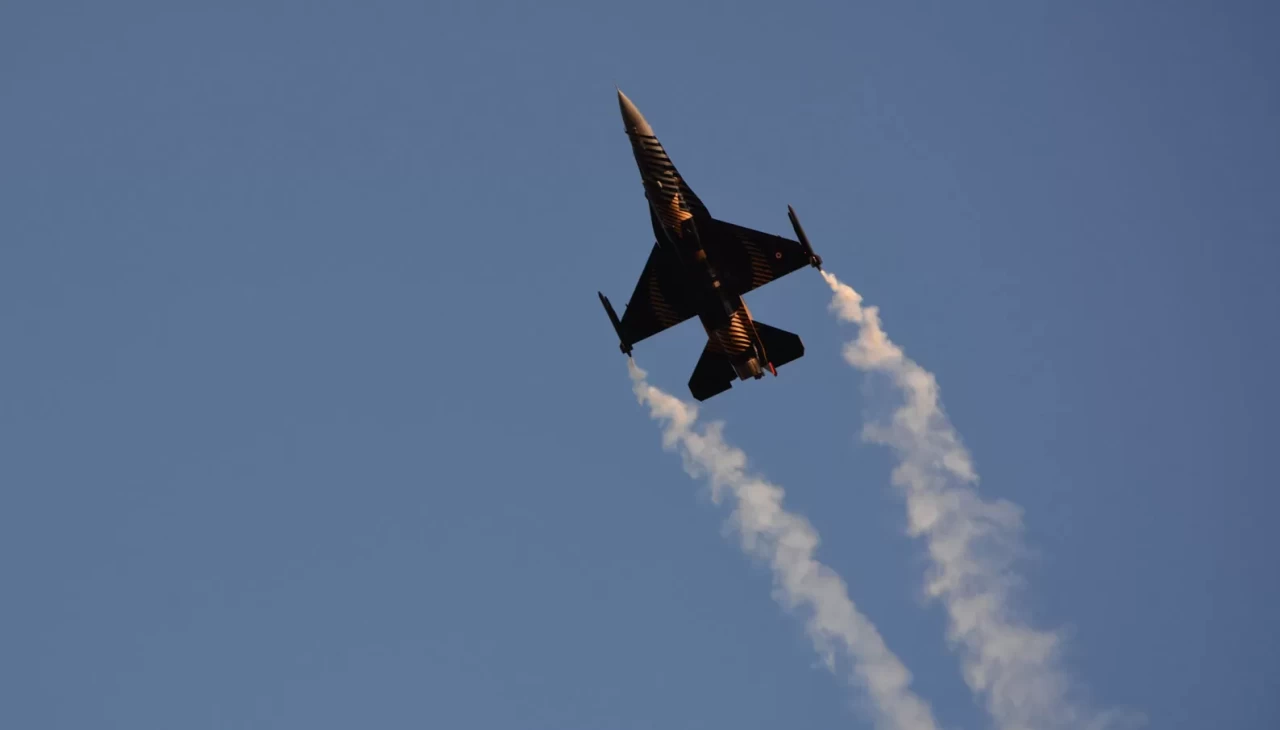 SOLOTÜRK'ten Manisa'da muhteşem gösteri