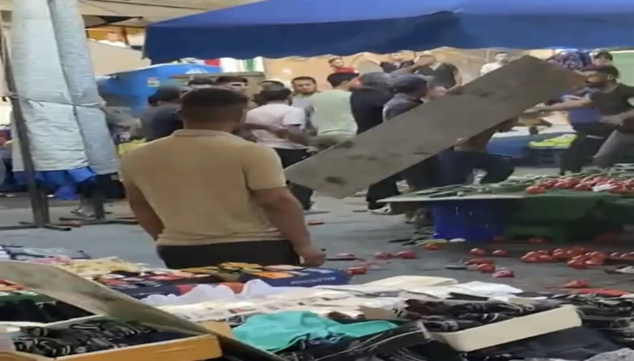 Tuzla'da pazarcılar arasında döner bıçaklı kavga: 1 yaralı