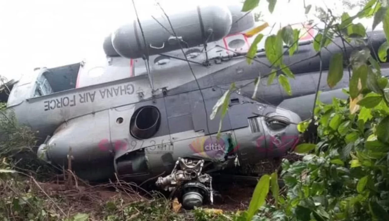 Gana'da helikopter düştü: İki bakan hayatını kaybetti!