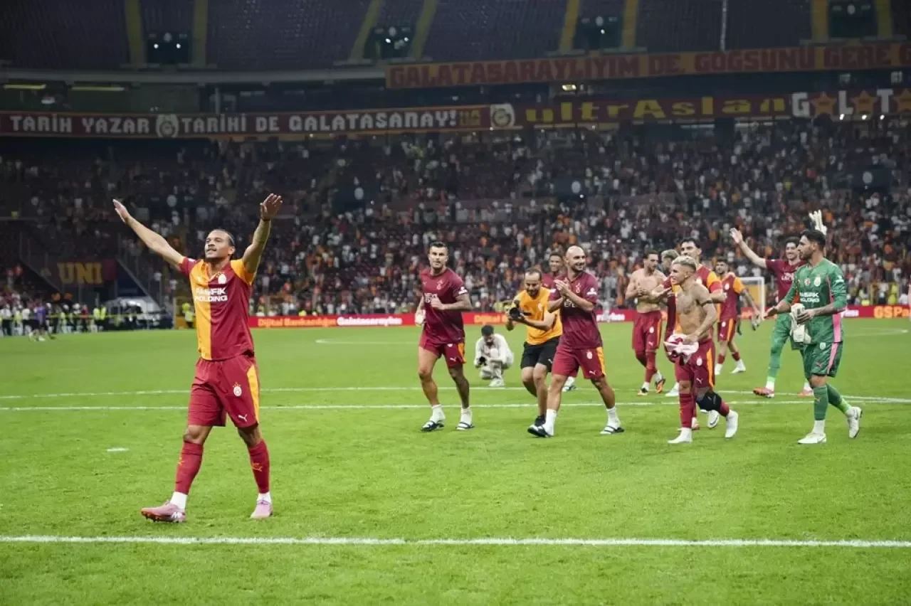 Galatasaray, Lazio ile sezon öncesi son sınavında