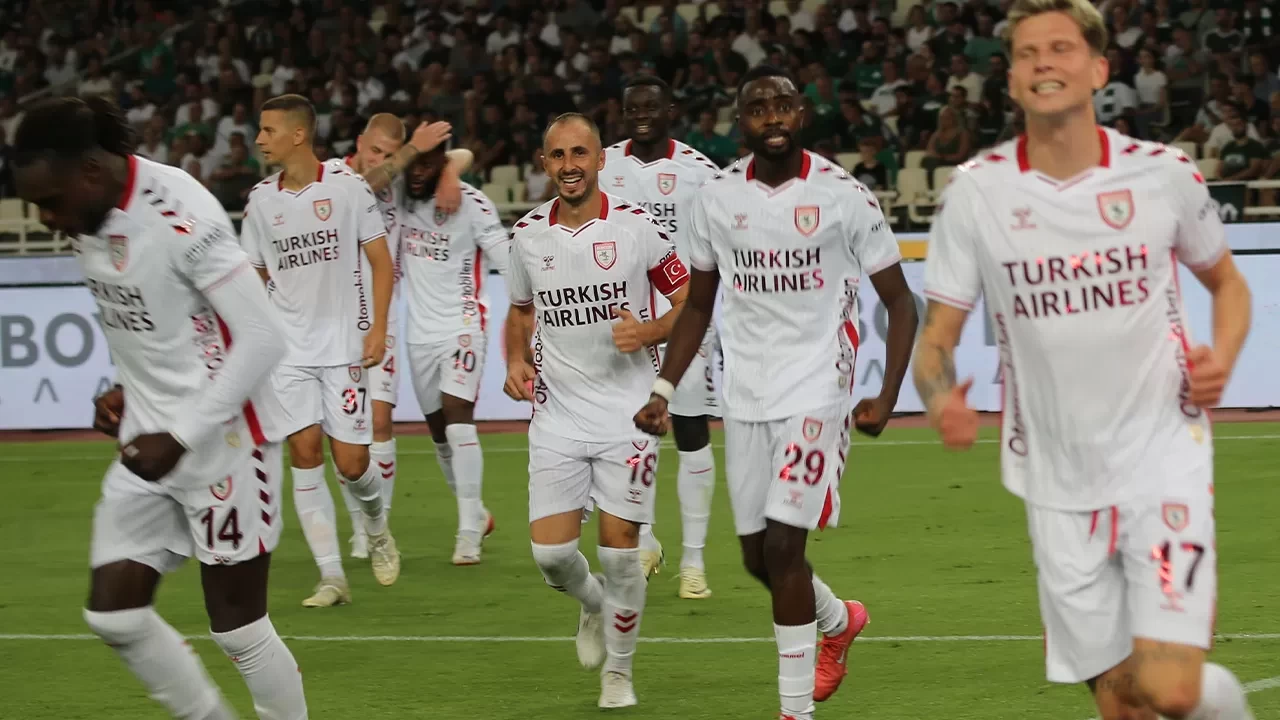 UEFA Avrupa Ligi play-off turu rövanş maçında Samsunspor-Panathinaikos maçı ilk 11'leri belli oldu