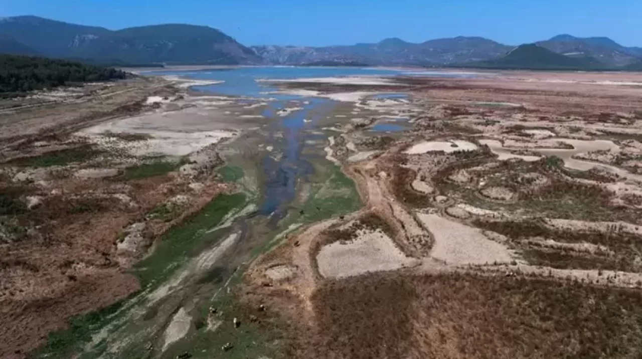 İzmir'de su krizi devam ediyor