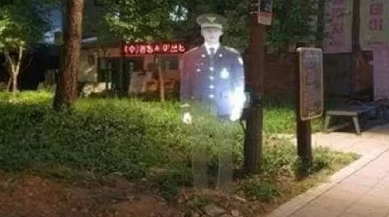 Güney Kore'de "hologram polis" dönemi
