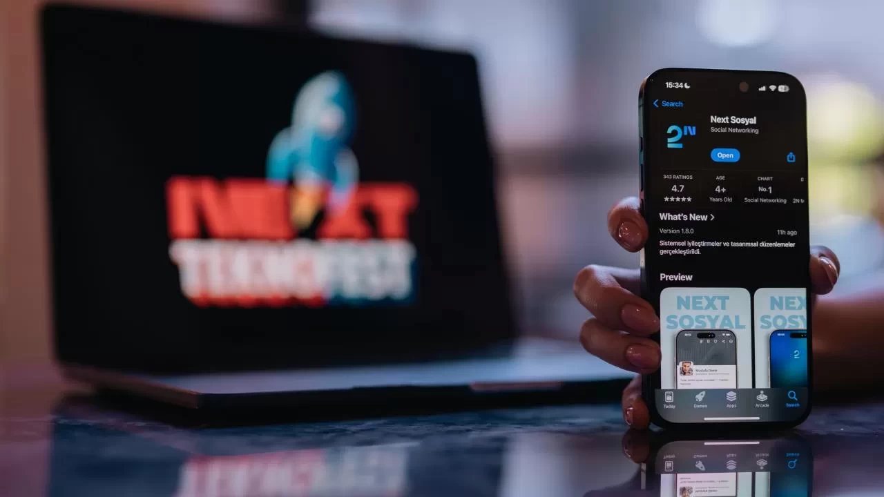 Next Sosyal 1 milyon kullanıcıya koşuyor