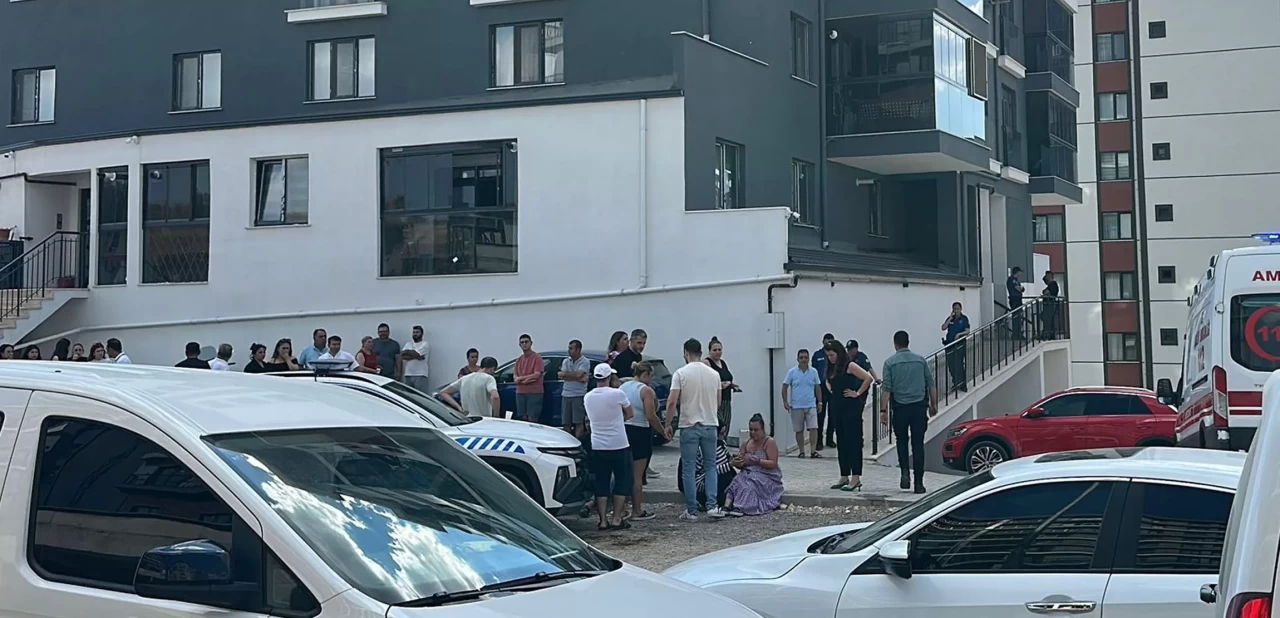 Edirne’de aile faciası: Eşini ve 9 yaşındaki oğlunu boğarak öldürdü