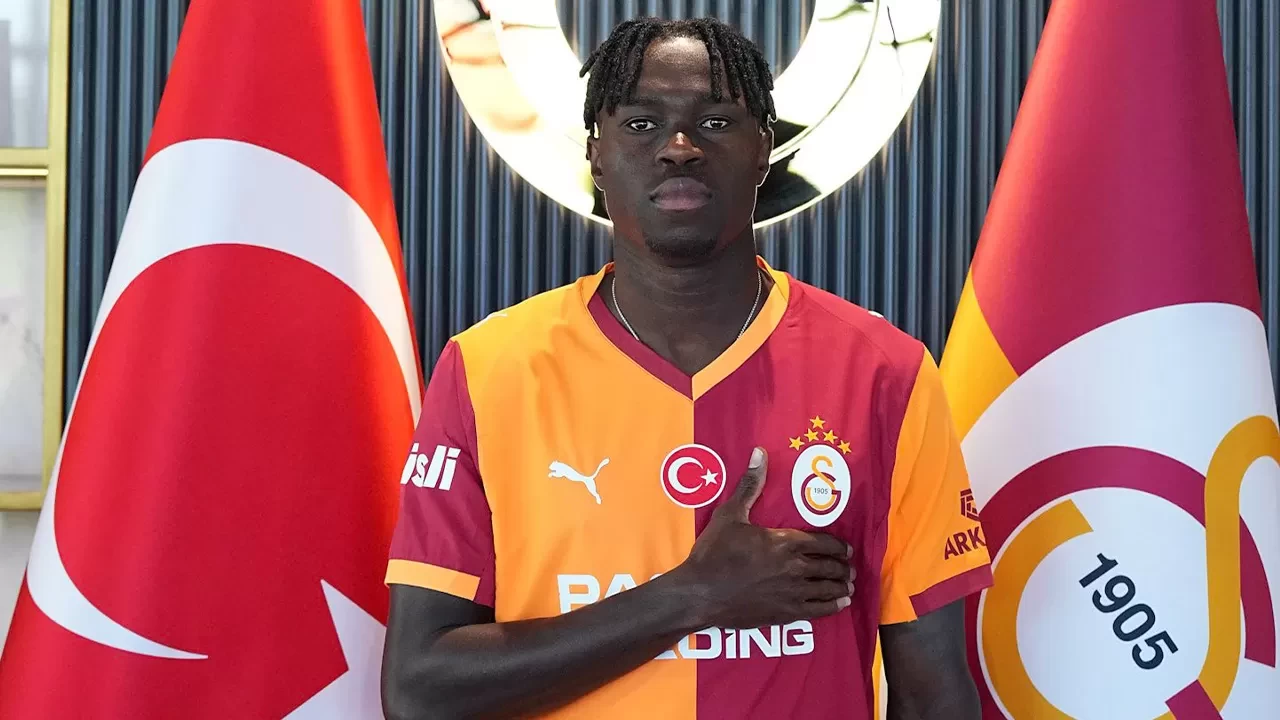 Galatasaray’ın yeni transferi Wilfried Singo: "RAMS Park’ta oynamak için sabırsızlanıyorum"