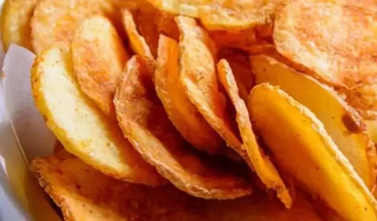 Evde patates cipsi yapmanın en kolay yolu
