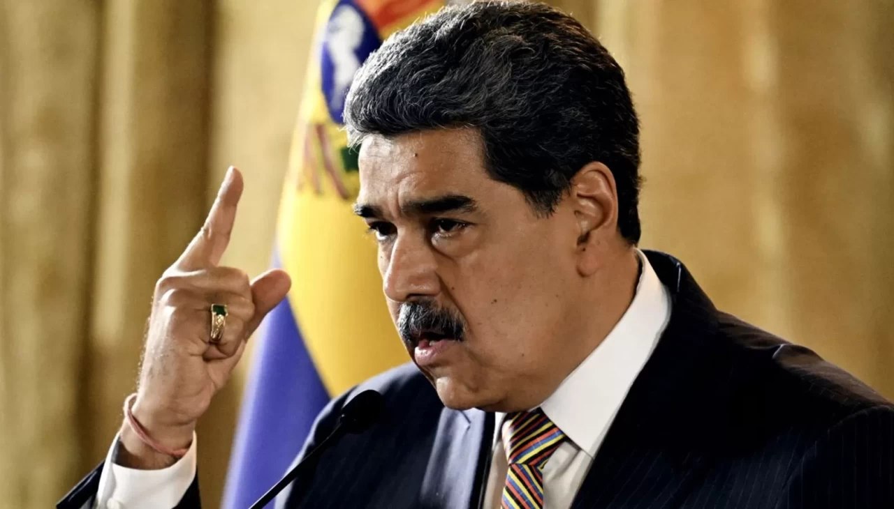 Venezuela'dan ABD'ye uyarı! "Kıyılarımızdan uzak durun!"