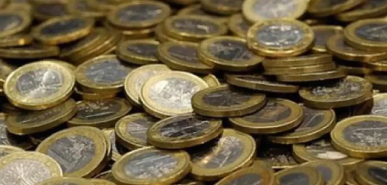 Rüyada Demir Para Görmek Ne Anlama Gelir? Detaylı Rüya Yorumu