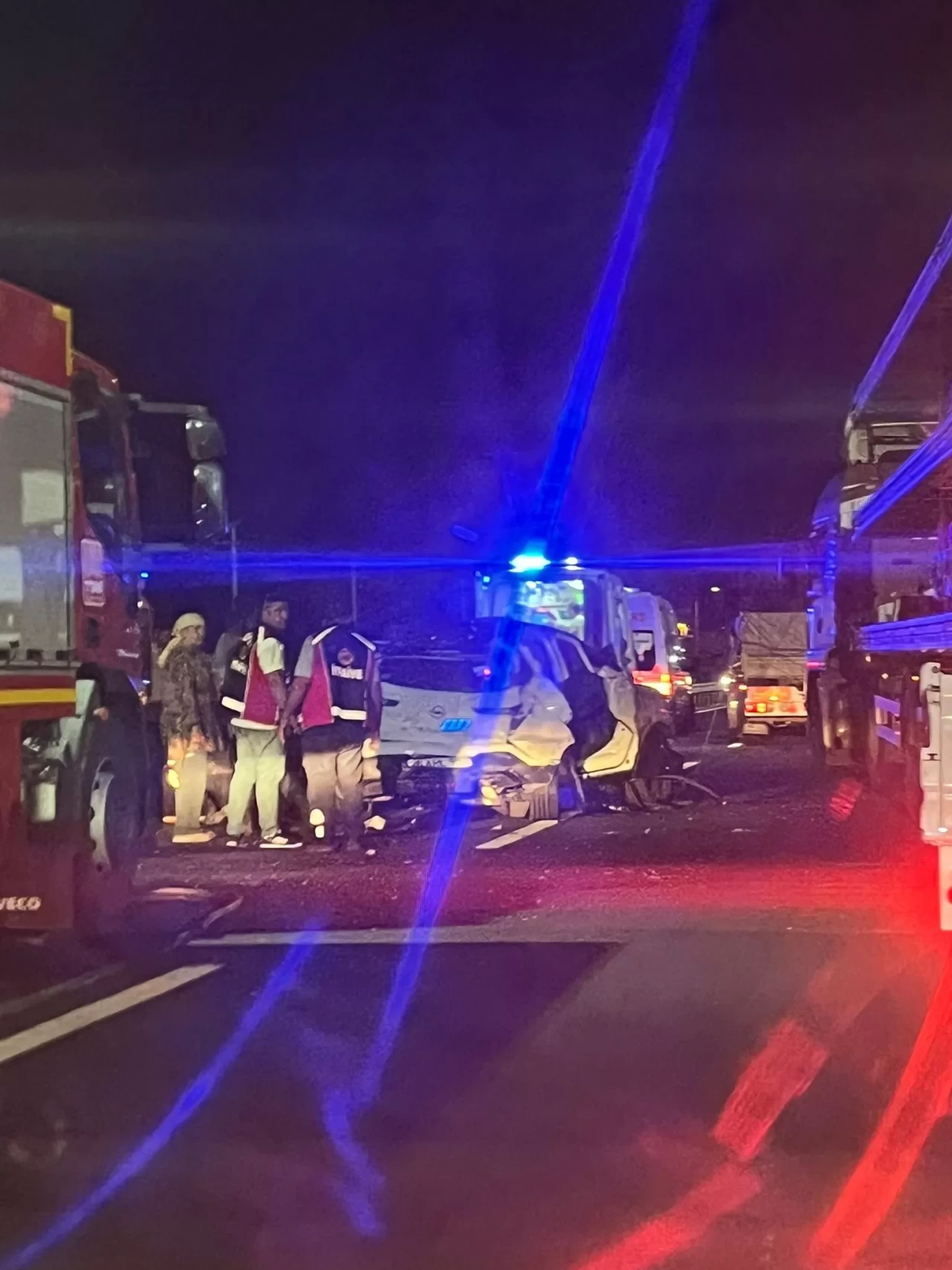 Aniden yola çıkan domuz kazaya neden oldu: 5 yaralı