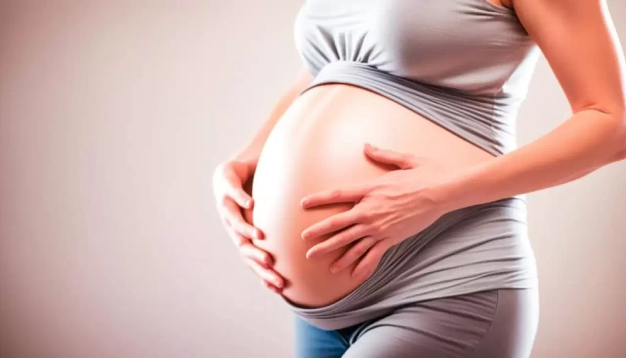 Rüyada Karnındaki Bebeğin Hareket Etmesi Ne Anlama Gelir? Detaylı Tabiri