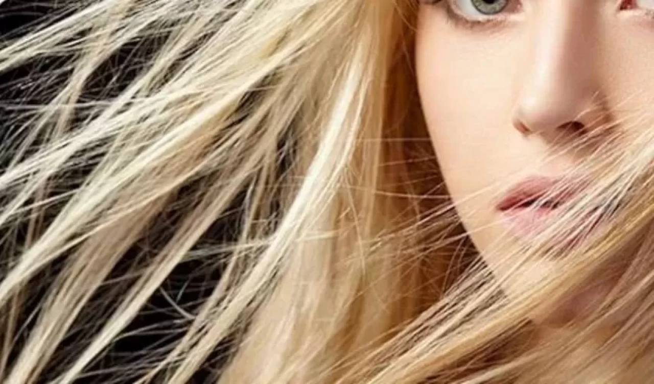 Sarışın kadınlar nasıl makyaj yapmalı?