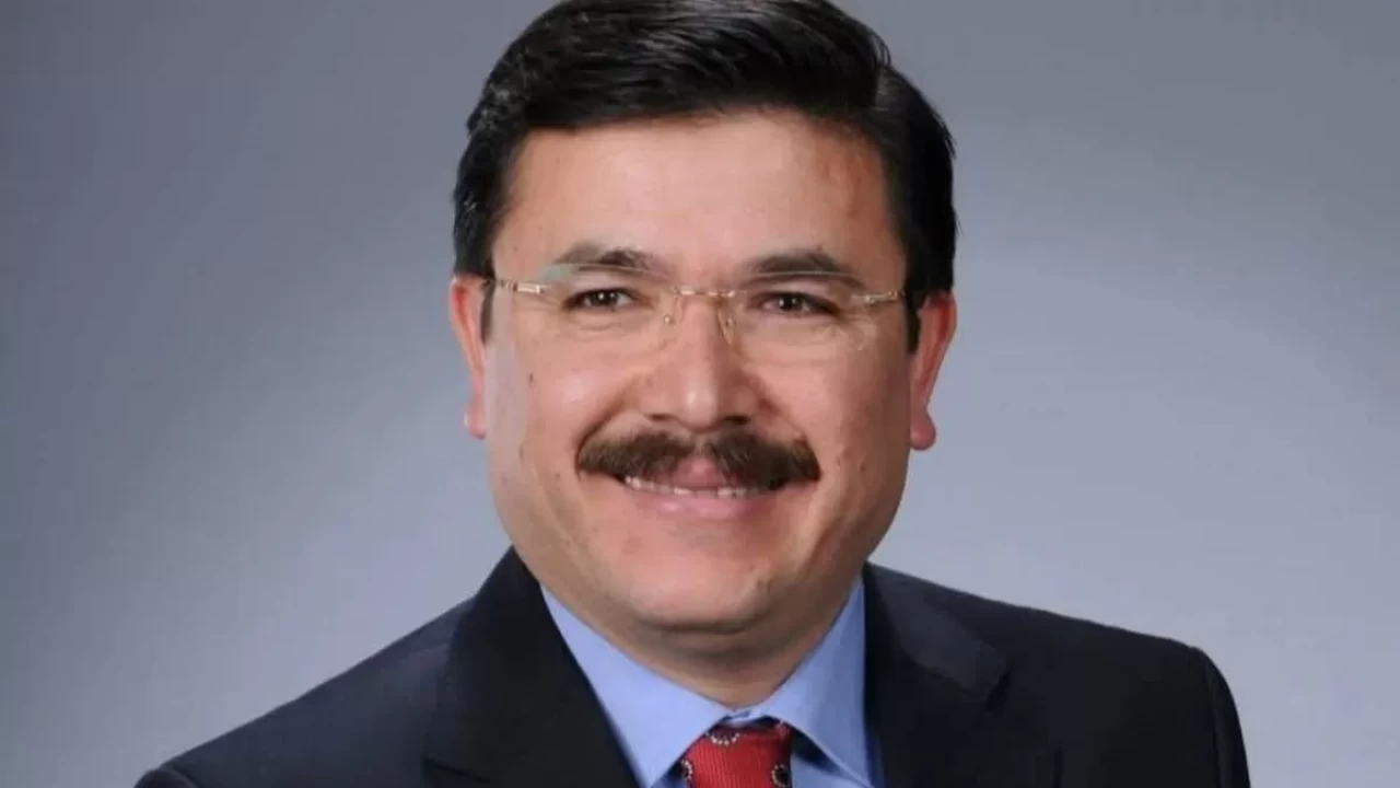 Eski AK Parti ilçe başkanı kazada yaşamını yitirdi