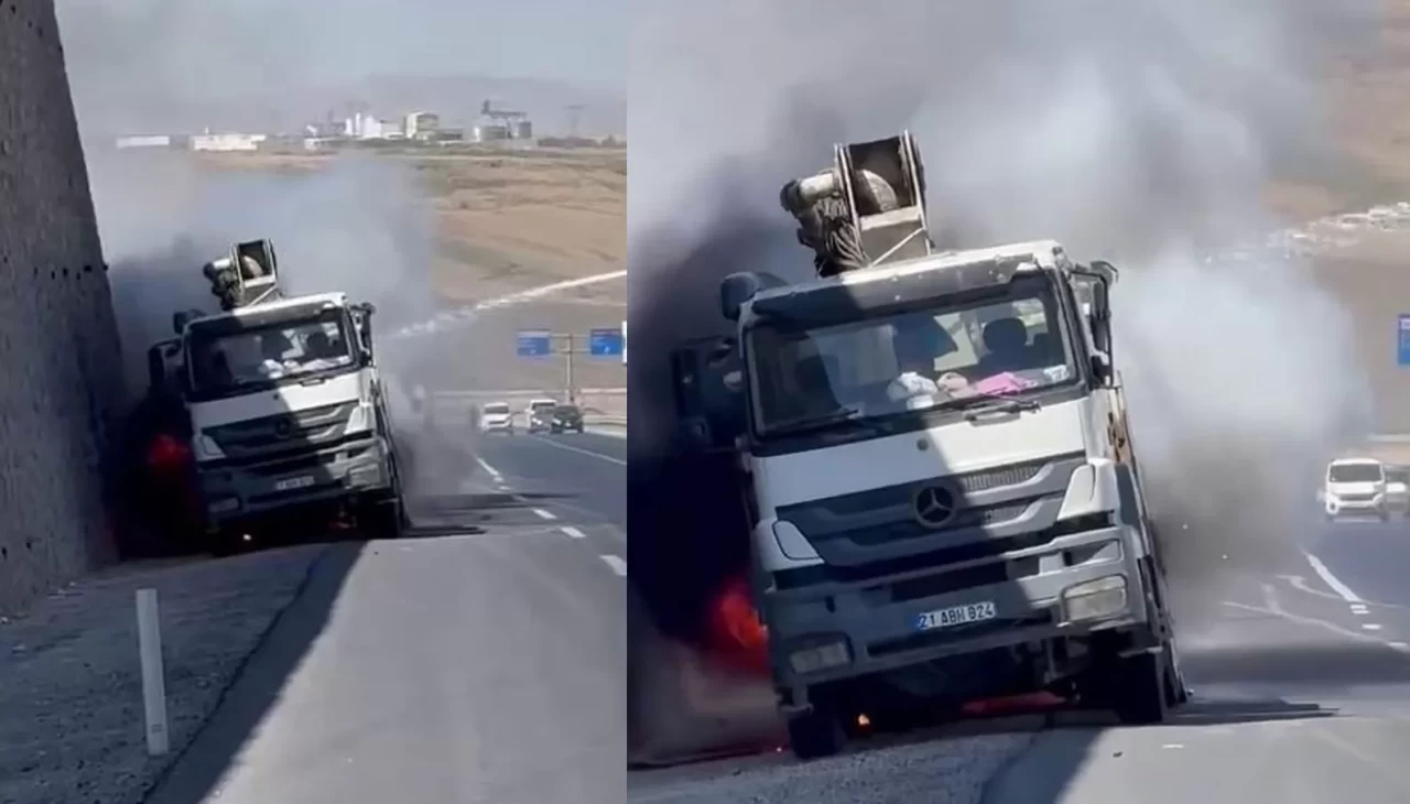 Diyarbakır’da kamyon seyir halindeyken alev aldı