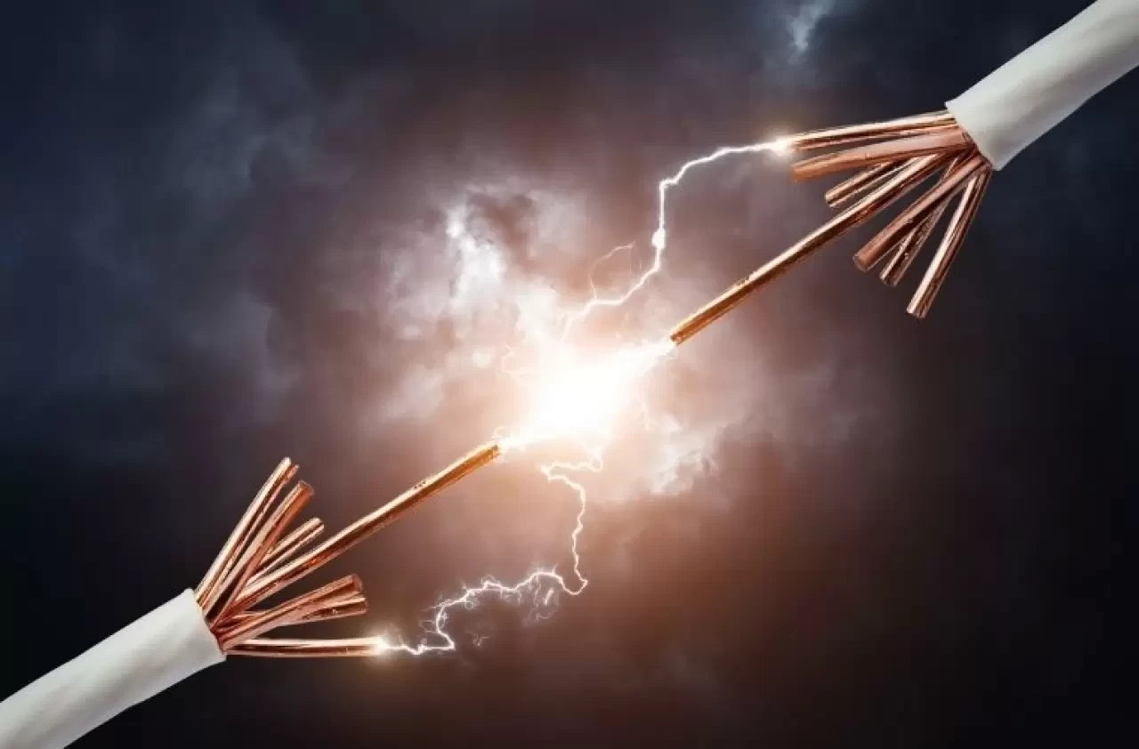 Rüyada Elektrik Kablosu Görmek Ne Anlama Gelir? Detaylı Rüya Tabiri