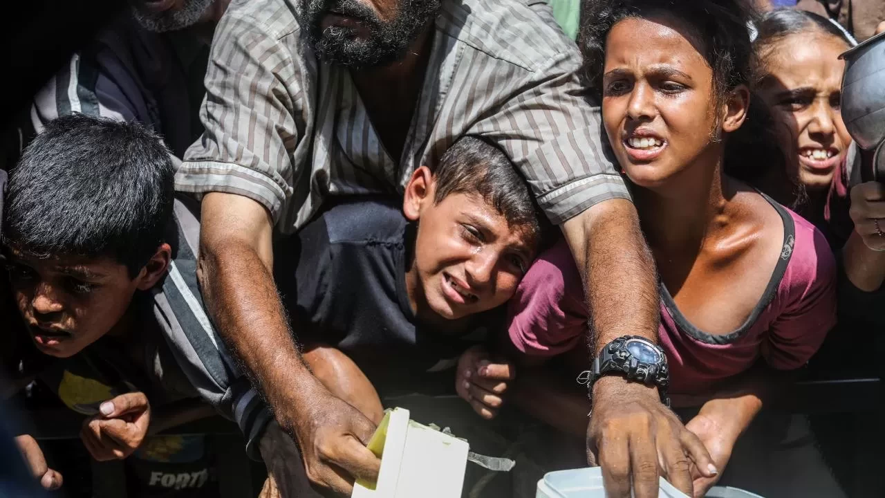 Mısır'dan, soykırımcı İsrail'e Gazze'deki insani drama son verme çağrısı