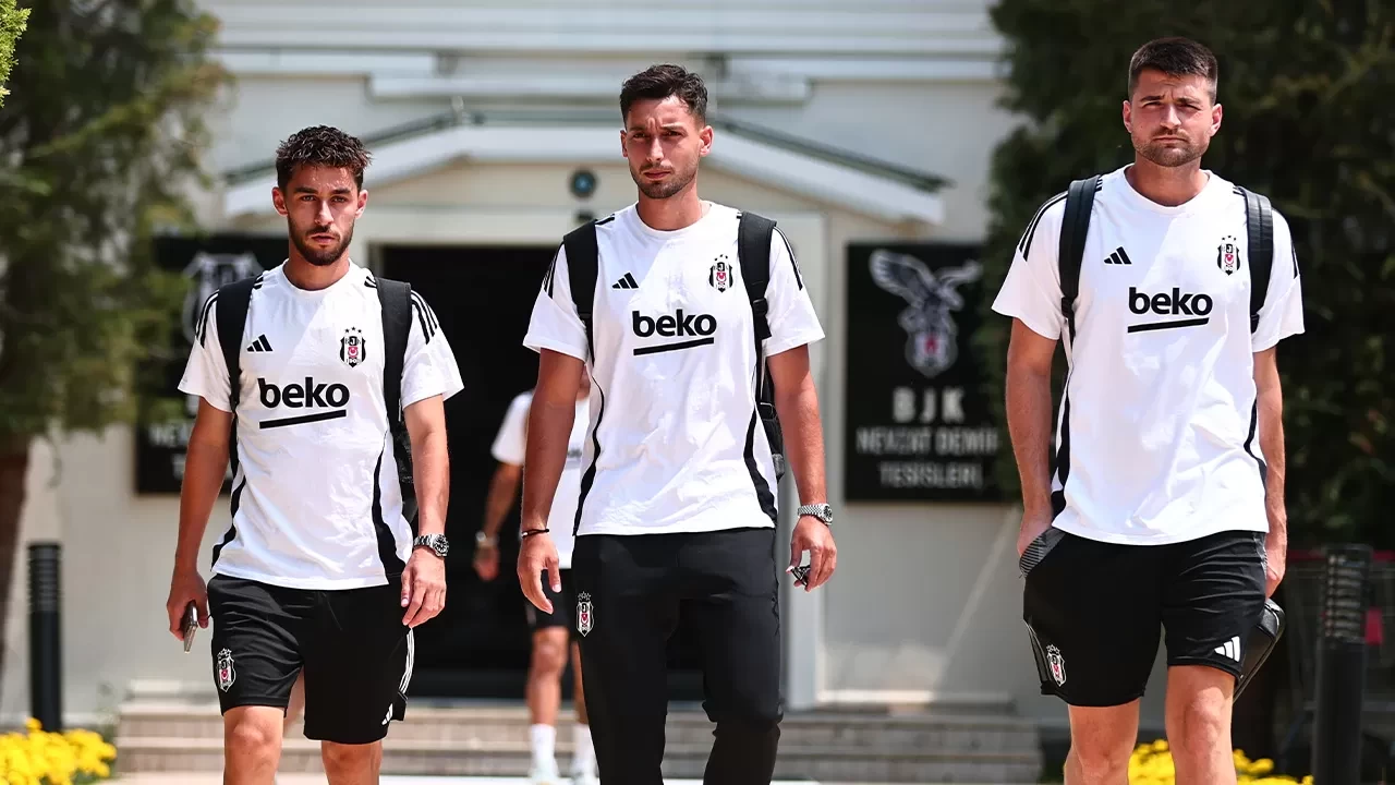 Beşiktaş’ın St. Patrick’s maçı kamp kadrosu açıklandı