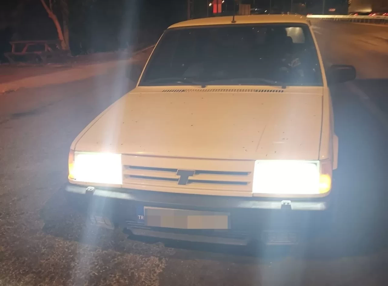 Manisa’da ışık donanımı denetiminde 7 araç trafikten men edildi