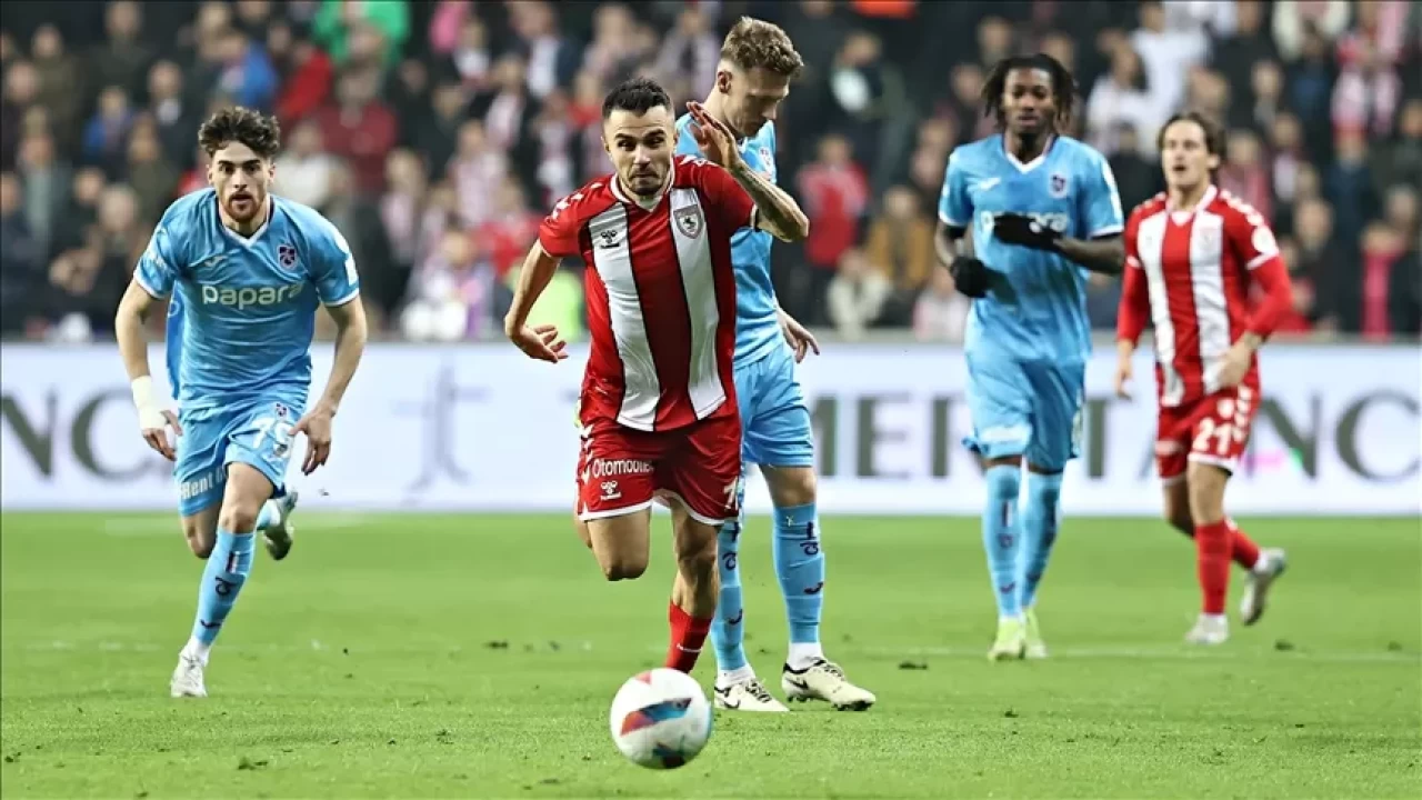Samsunspor, Süper Lig’de Trabzonspor deplasmanına çıkıyor