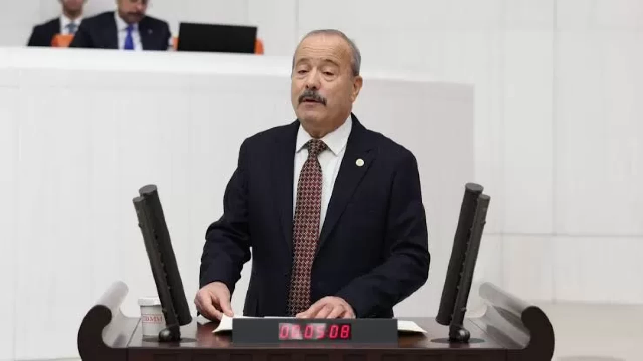 MHP’li Taytak’tan Yavuz Ağıralioğlu’na: “Lider Bahçeli’nin ismi ucuz siyasetinize ağır gelir”