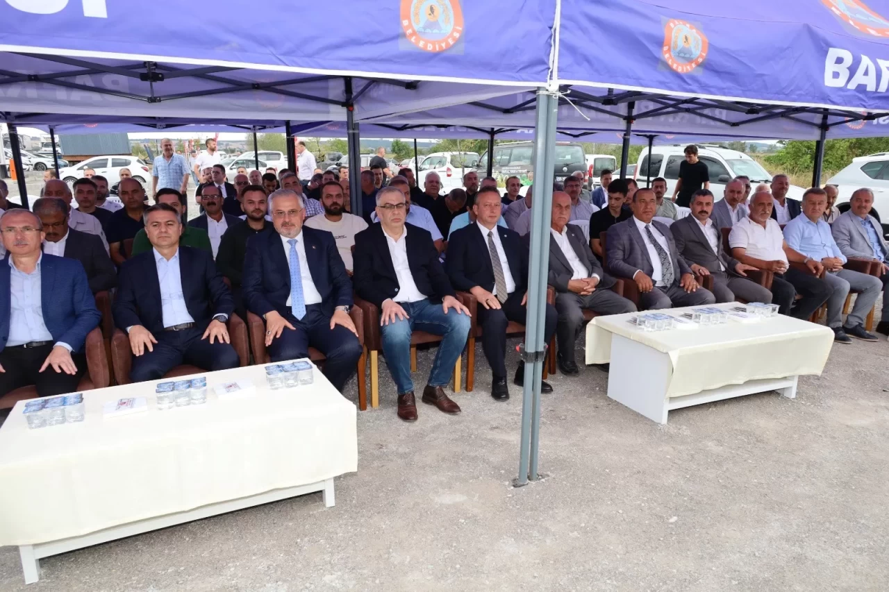 Bafra’da kamyon ve tır garajı hizmete açıldı