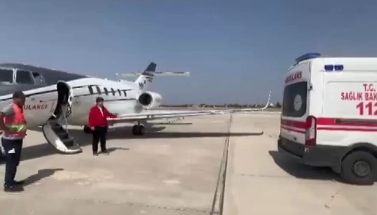 Uçak ambulans 14 yaşındaki çocuk için havalandı