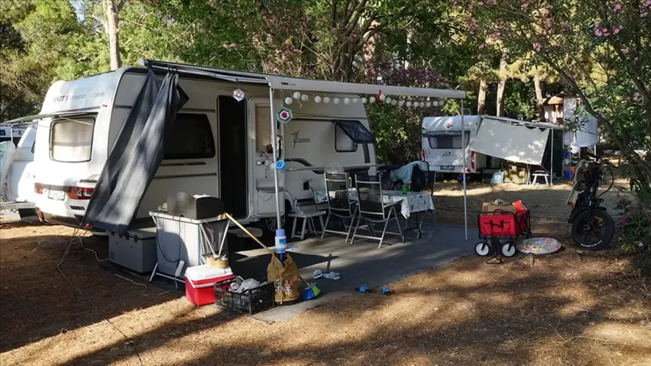 Hayalinizdeki yolculuğa hazır olun! Karavanla doğa ve konfor bir arada