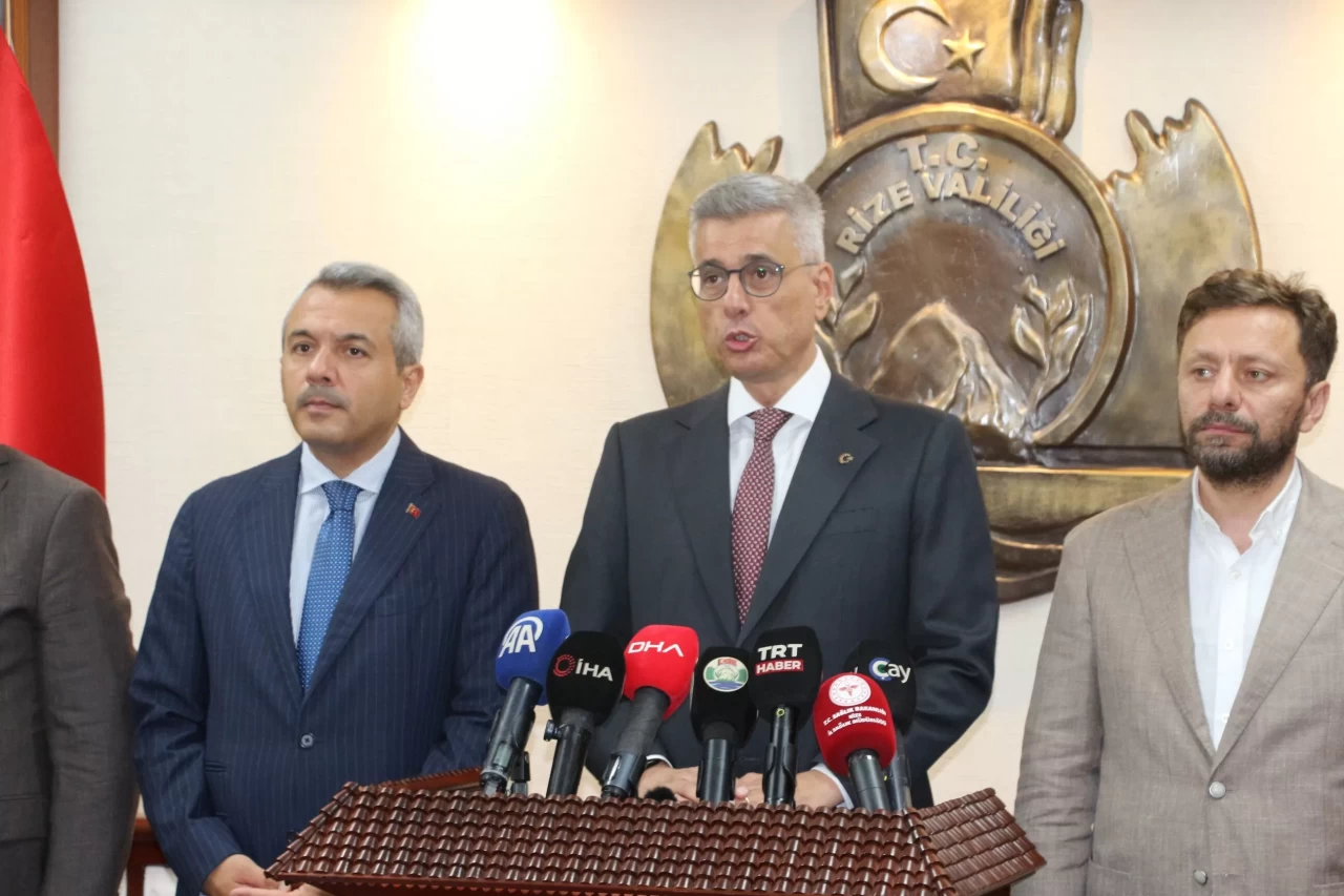 Sağlık Bakanı Kemal Memişoğlu: "Bizim ismimiz sağlık bakanlığı, hastalık bakanlığı değil"