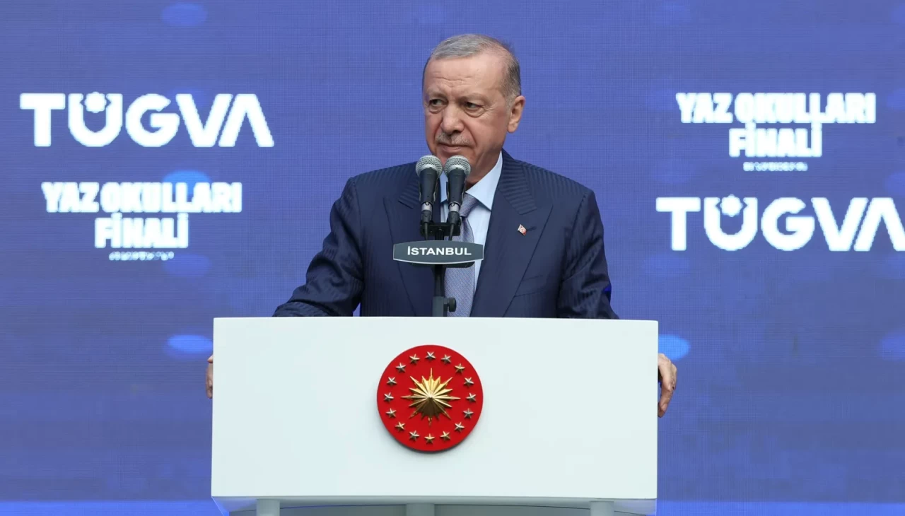 Cumhurbaşkanı Erdoğan: Milletimizin hasretini çektiği büyük ve güçlü Türkiye'ye kavuşmamıza çok az kaldı