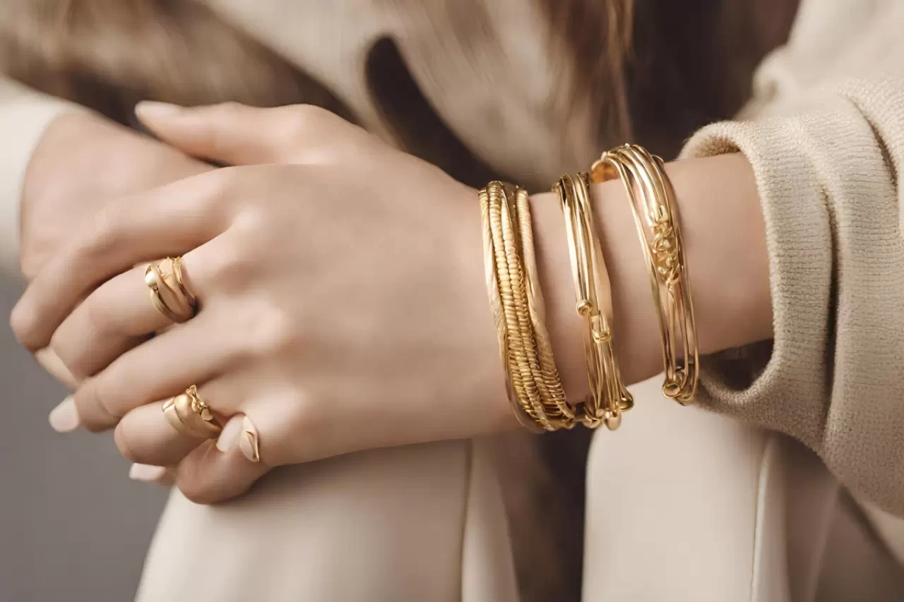Rüyada Altın Takmak Ne Anlama Gelir? İşte Detaylı Tabiri