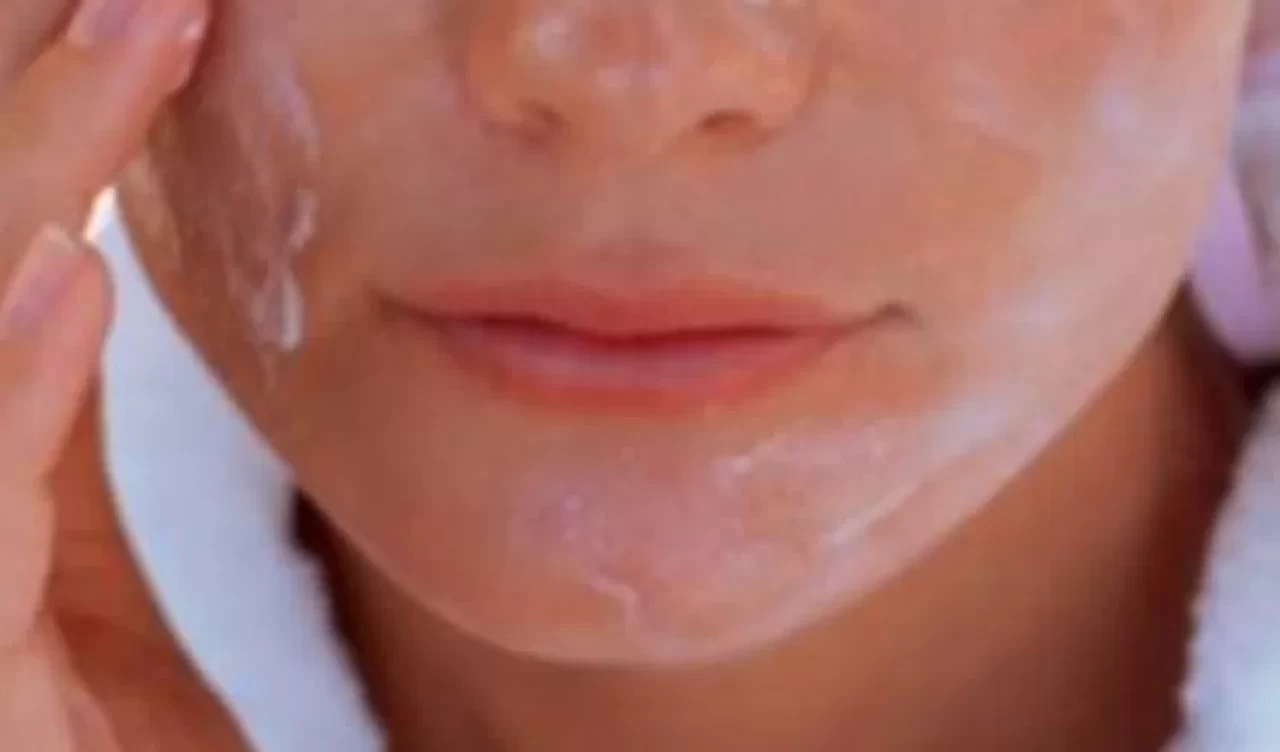 Peeling ne kadar süre ciltte kalmalı? Cilt tipine göre bekletme süreleri