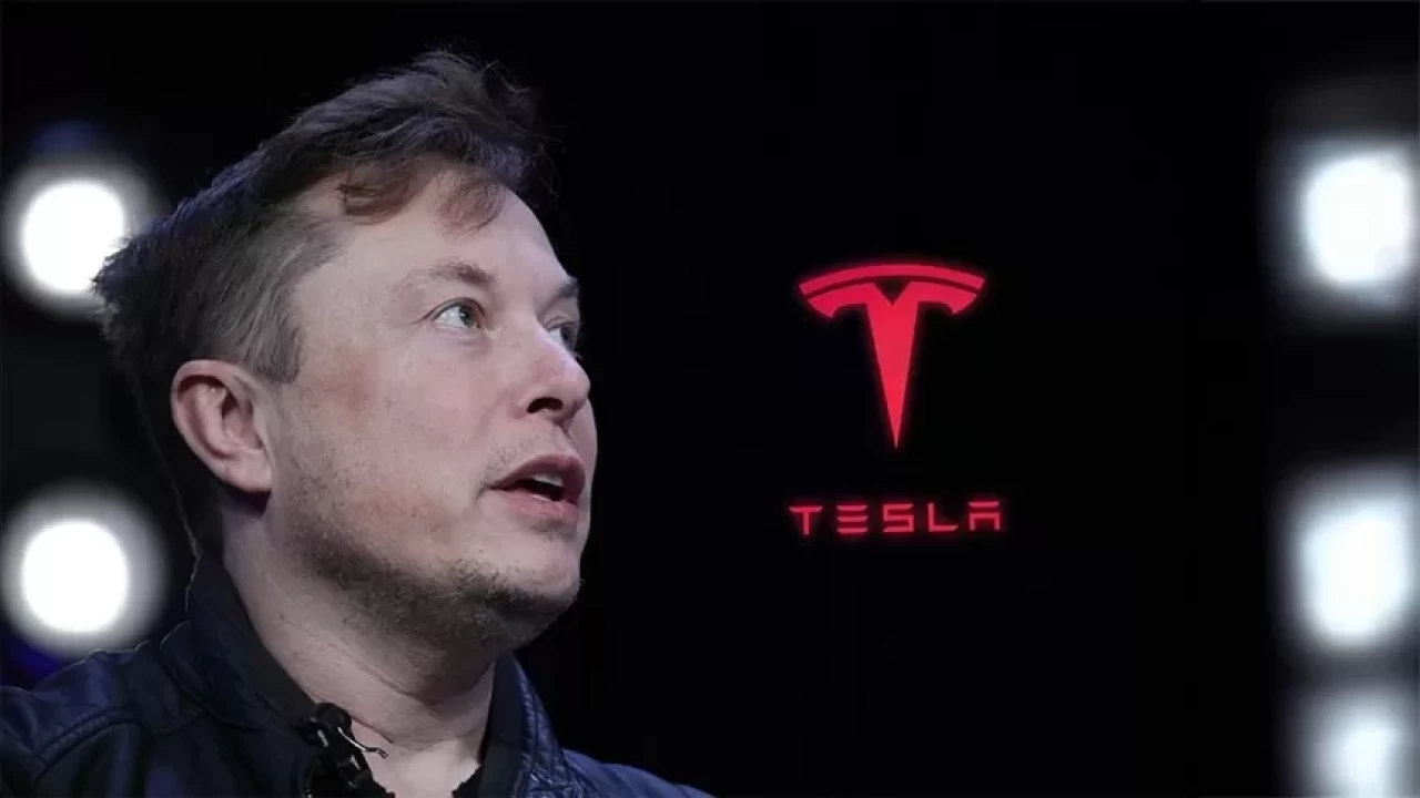 Dünyanın en tartışmalı CEO’suna dev ikramiye! Elon Musk kasasını doldurdu