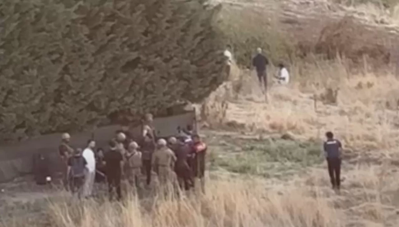 Başakşehir’de dehşet anları! Eşini vuran şüpheli, kaçamayınca silahı kendi başına dayadı