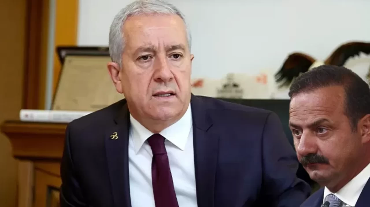 MHP’li Sadir Durmaz’dan Ağıralioğlu’na sert sözler: “Ağır görünen karakteri hafif anahtarcı başı”