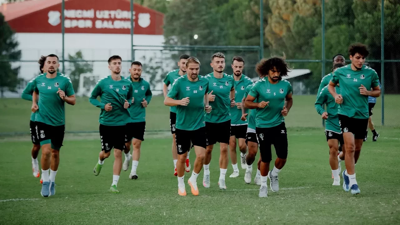 Sakaryaspor, Boluspor derbisi için hazırlıklara başladı