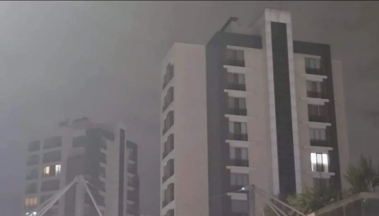 Zeytinburnu'nda 9'uncu kattan düşen bebek öldü