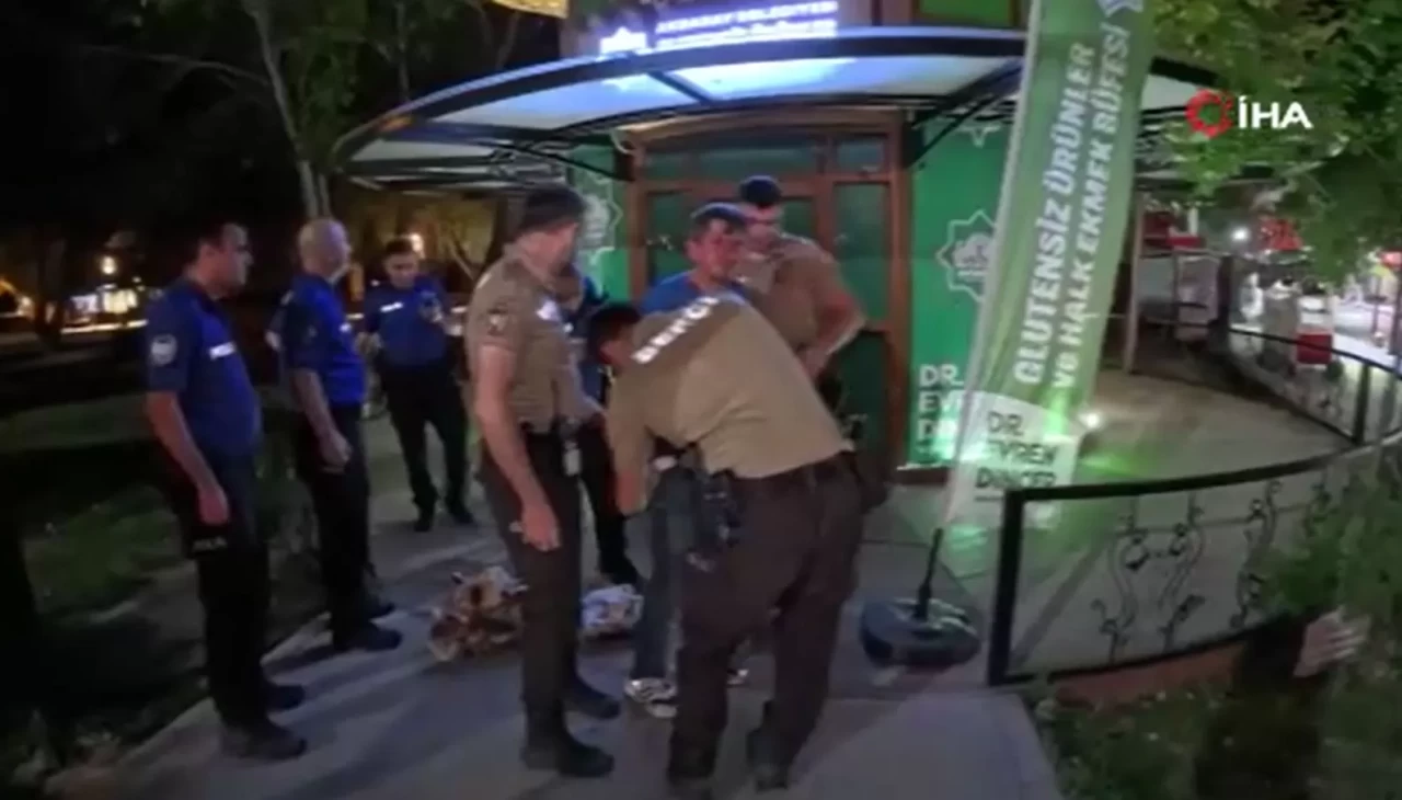 Belediye büfesini soyan hırsız suçüstü böyle yakalandı